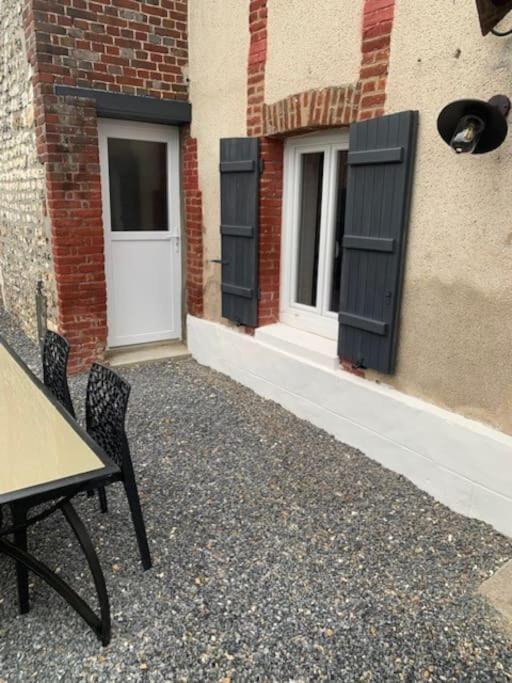 La Maison De L'Olivier Poses Bagian luar foto