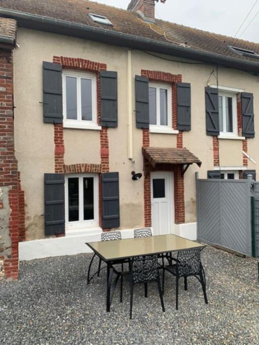 La Maison De L'Olivier Poses Bagian luar foto